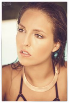 Fotoshooting am Pool Fotoshooting am Pool