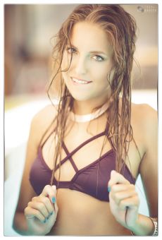 Fotoshooting am Pool Fotoshooting am Pool