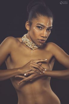 Bibiane Zimba by Thomas Baucek Photography