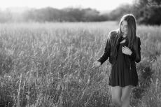 Gina Varnavides by Thomas Baucek Photography