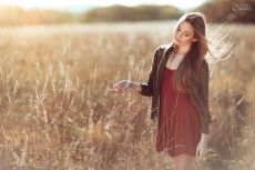 Gina Varnavides by Thomas Baucek Photography