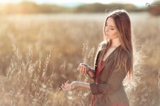 Gina Varnavides by Thomas Baucek Photography