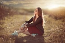 Gina Varnavides by Thomas Baucek Photography